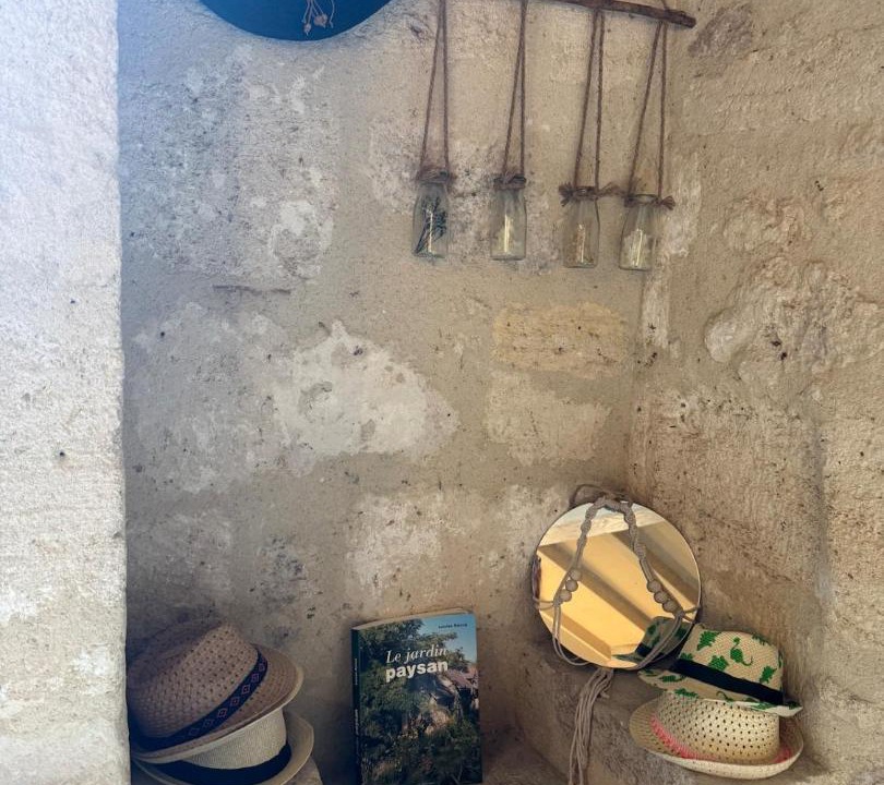 Photo of Others in Naujan-et-Postiac