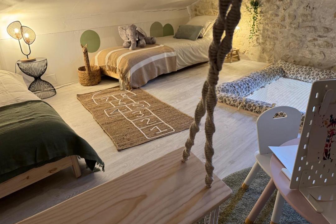 Photo of Others in Naujan-et-Postiac