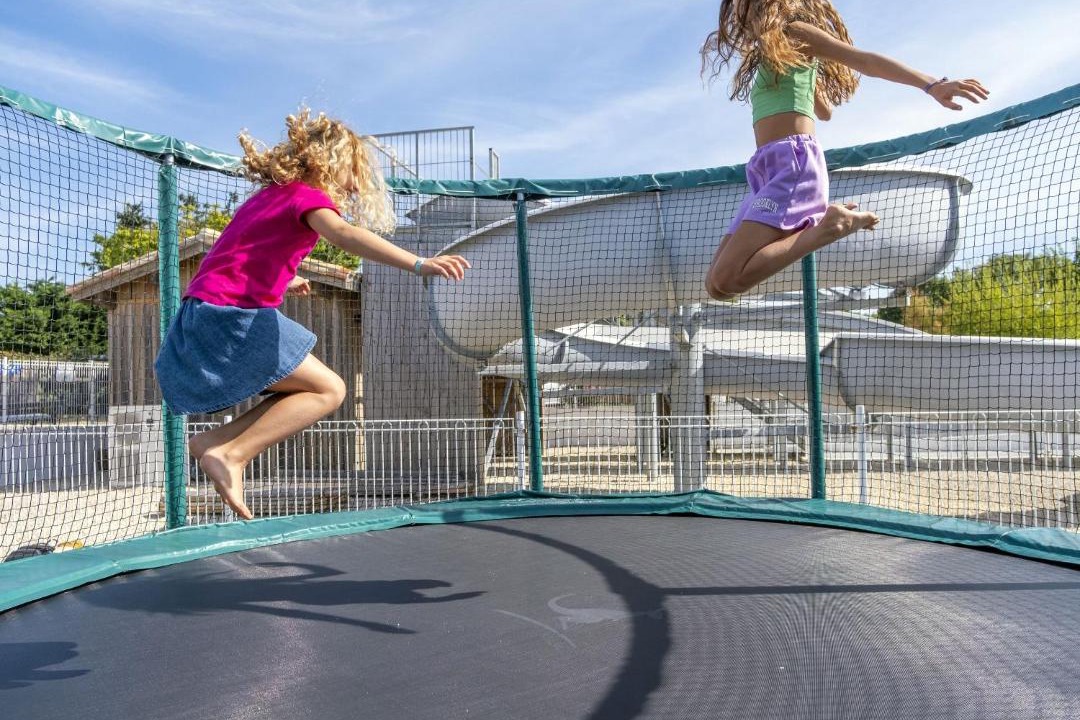 Photo of Others in Loix