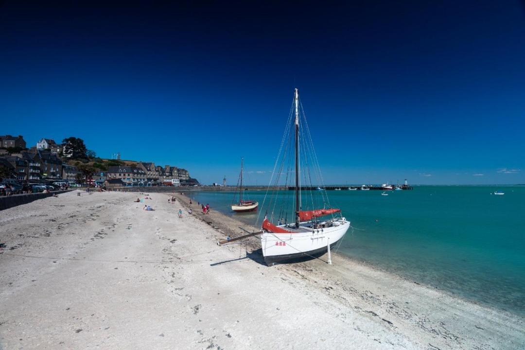 Photo of Others in Cancale