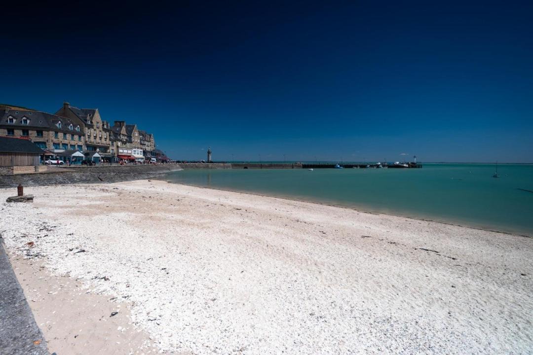 Photo of Others in Cancale