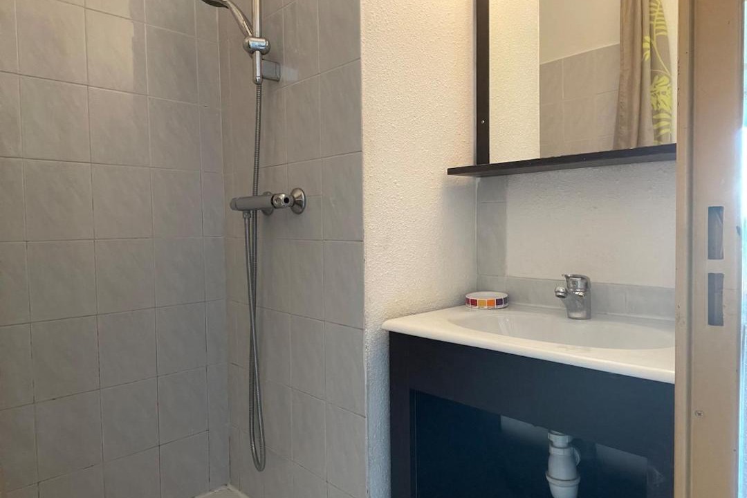 Photo of Bathroom in Le Grau-Du-Roi