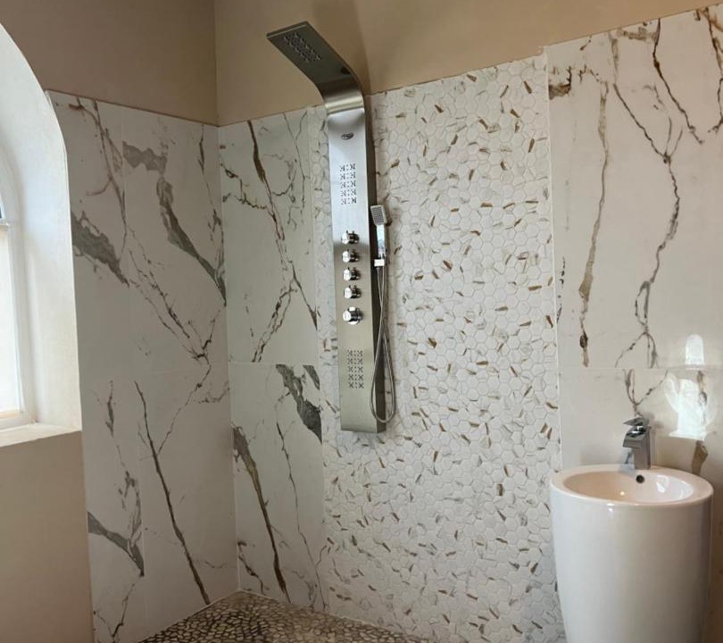 Photo of Bathroom in Mardeuil