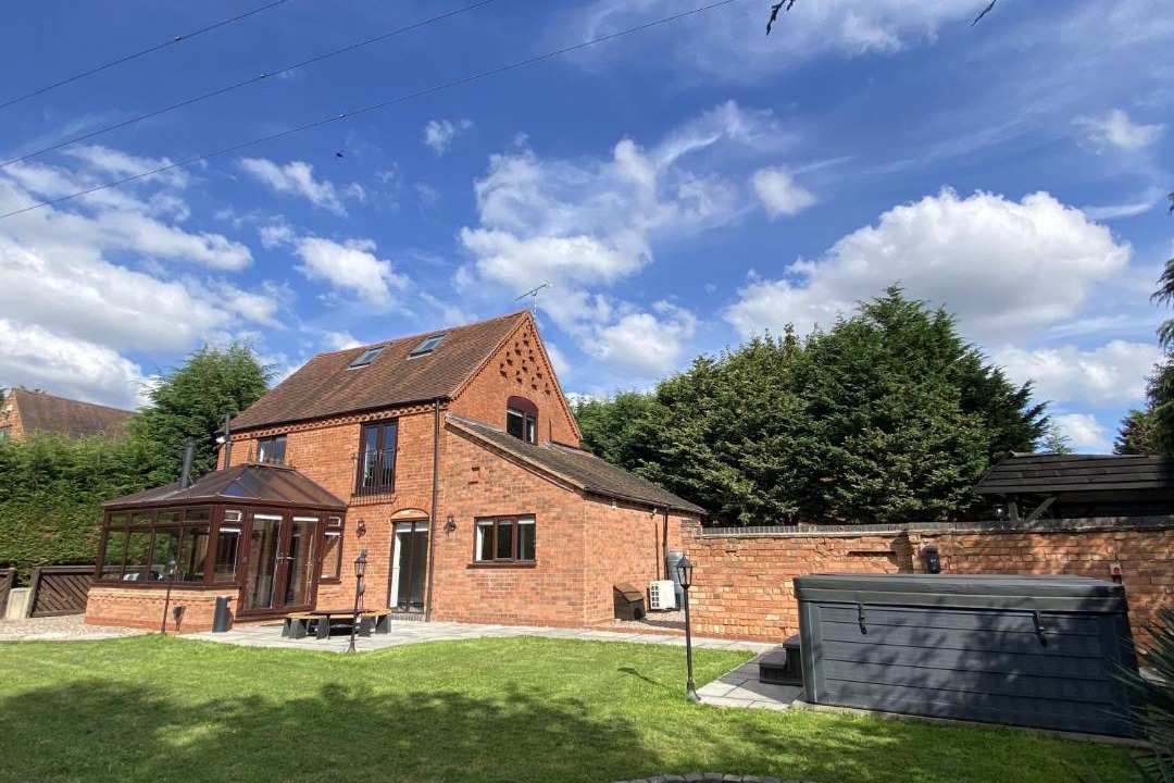 Photo of Others in Cleedownton