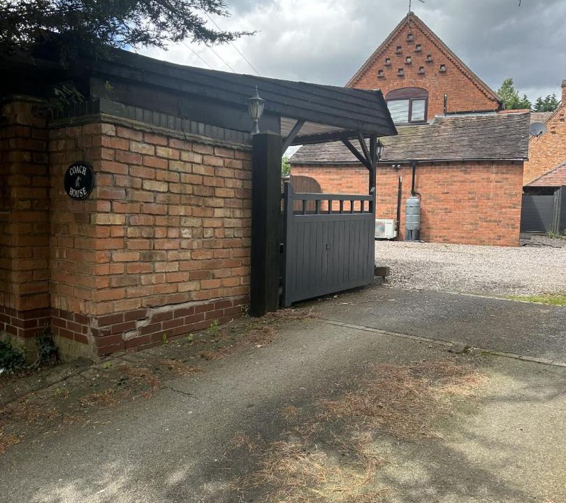 Photo of Others in Cleedownton