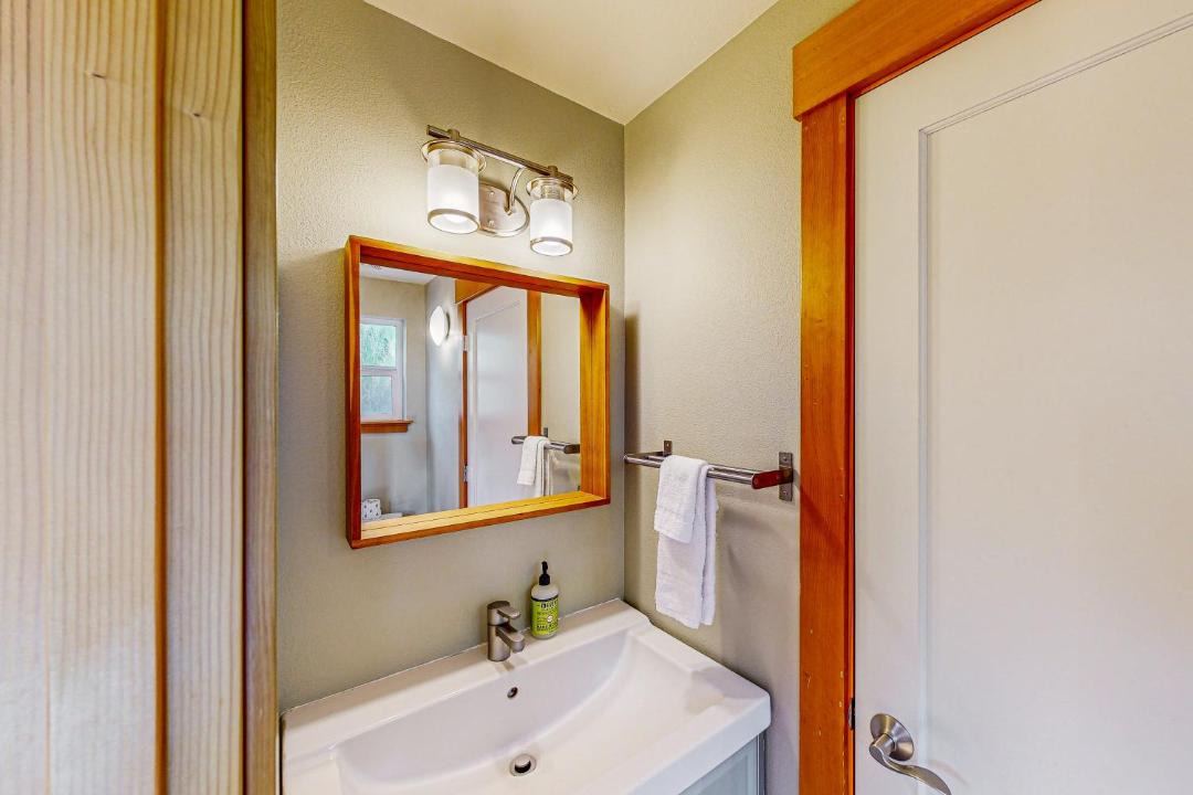 Photo of Others in Happy Camp Hideaway