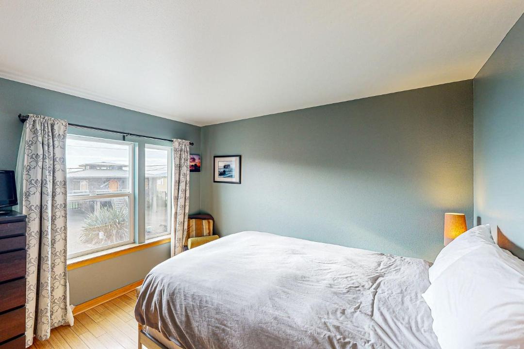 Photo of Others in Happy Camp Hideaway