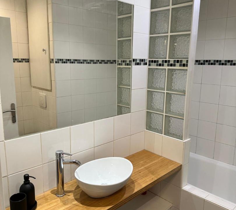 Photo of Bathroom in Vaise