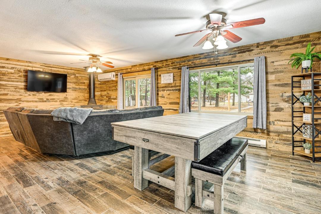 Photo of Others in New Lisbon