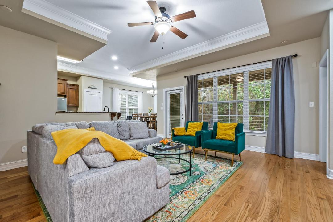 Photo of Others in Tallahassee