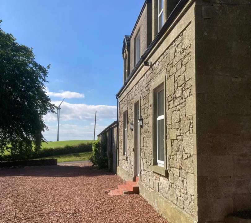 Photo of Others in Lanark