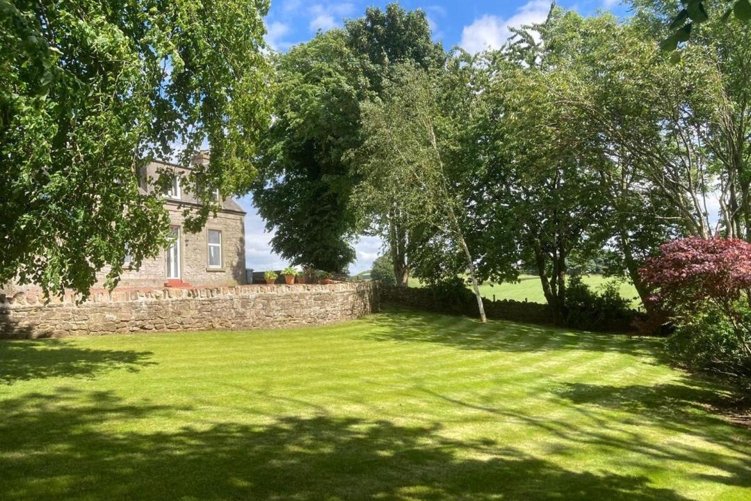 Photo of Others in Lanark