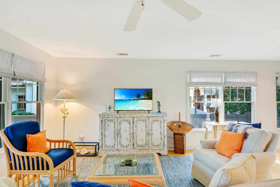 Photo of Livingroom in East Beach