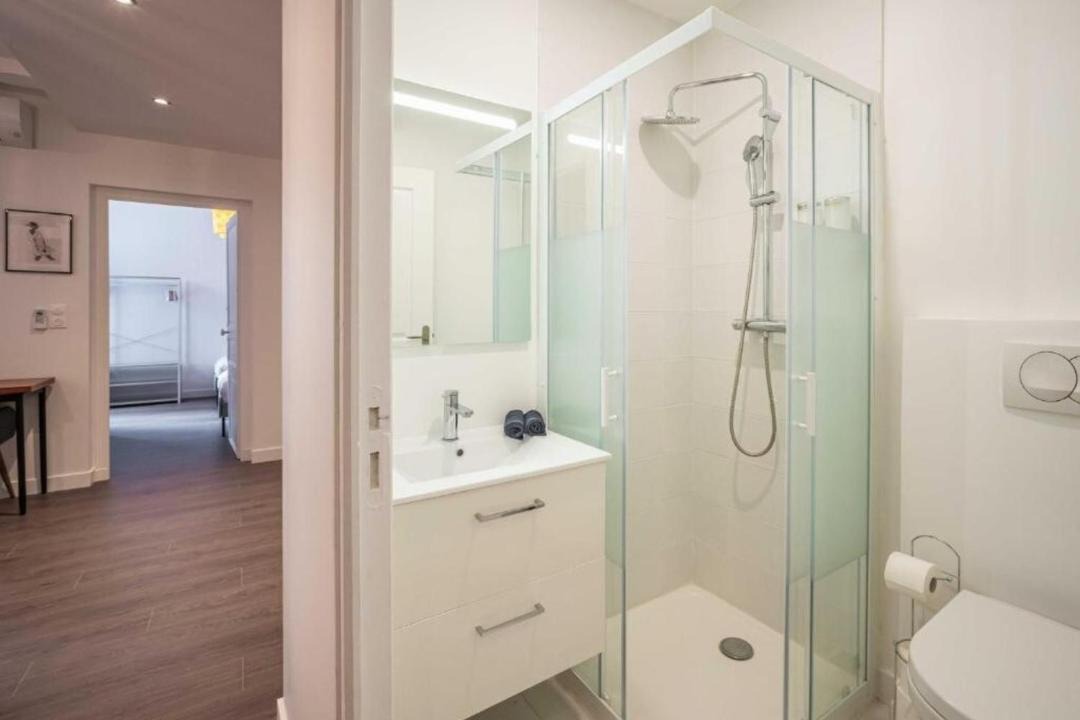 Photo of Bathroom in Les Halles - Valliere
