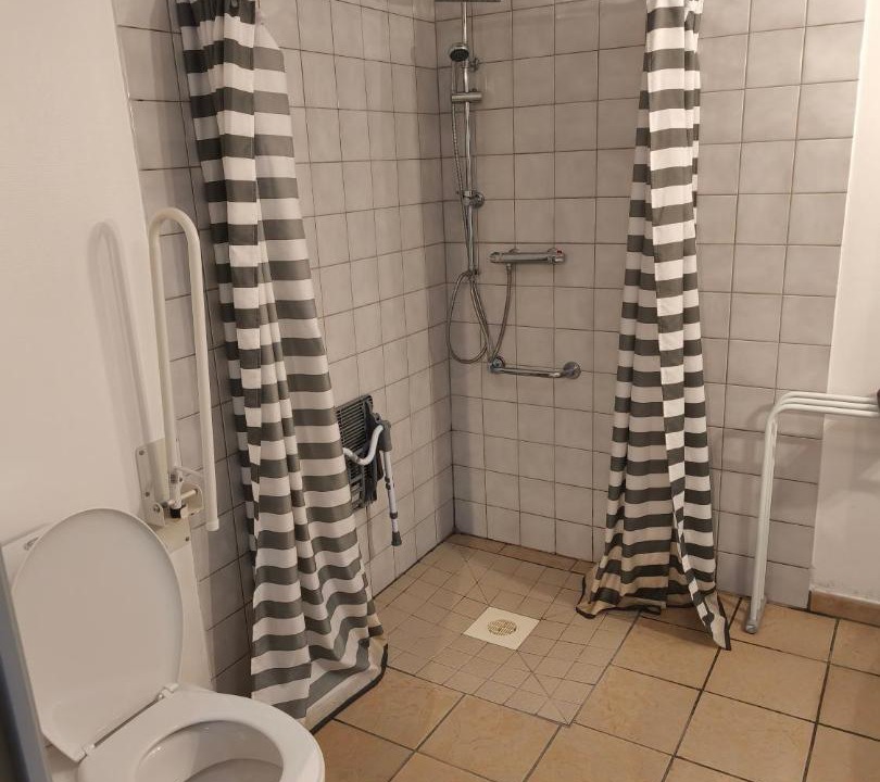 Photo of Bathroom in Cercy-la-Tour