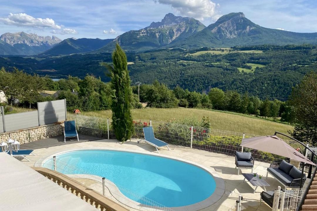 Photo of Others in Ponsonnas