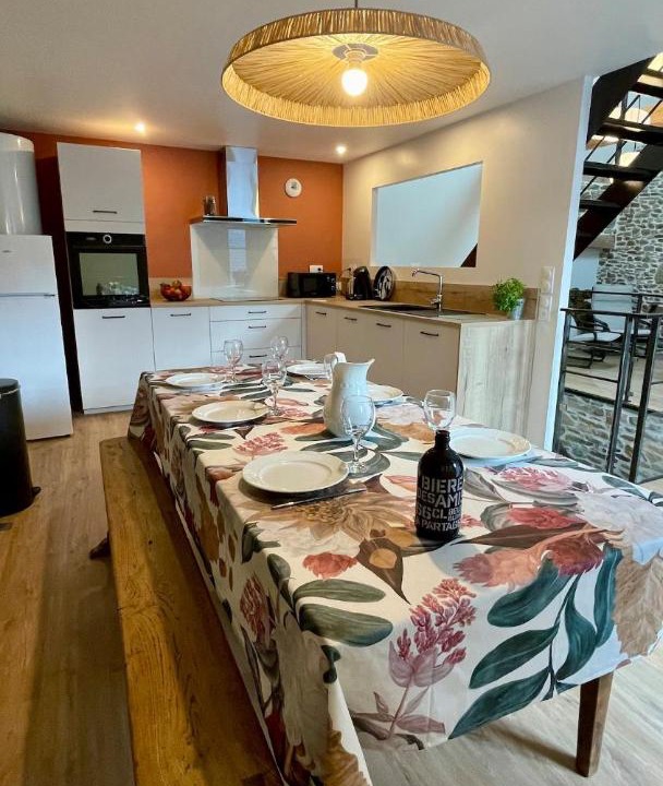 Photo of Others in Genets