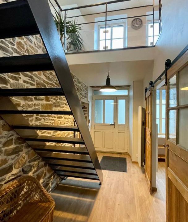 Photo of Others in Genets