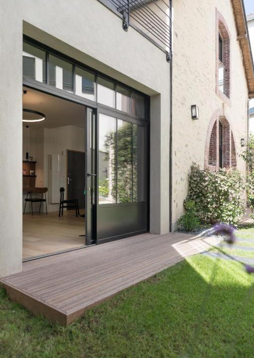 Photo of Others in Laval