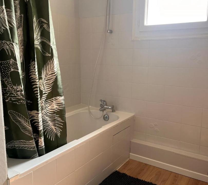 Photo of Bathroom in Marmande