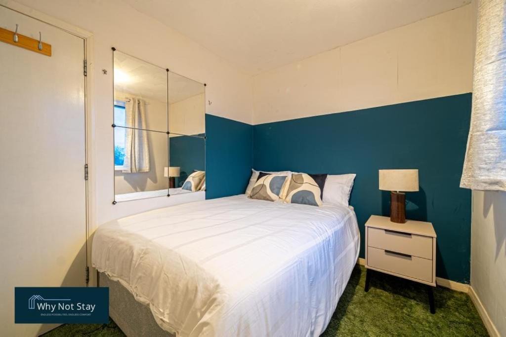 Photo of Bedroom in Reading