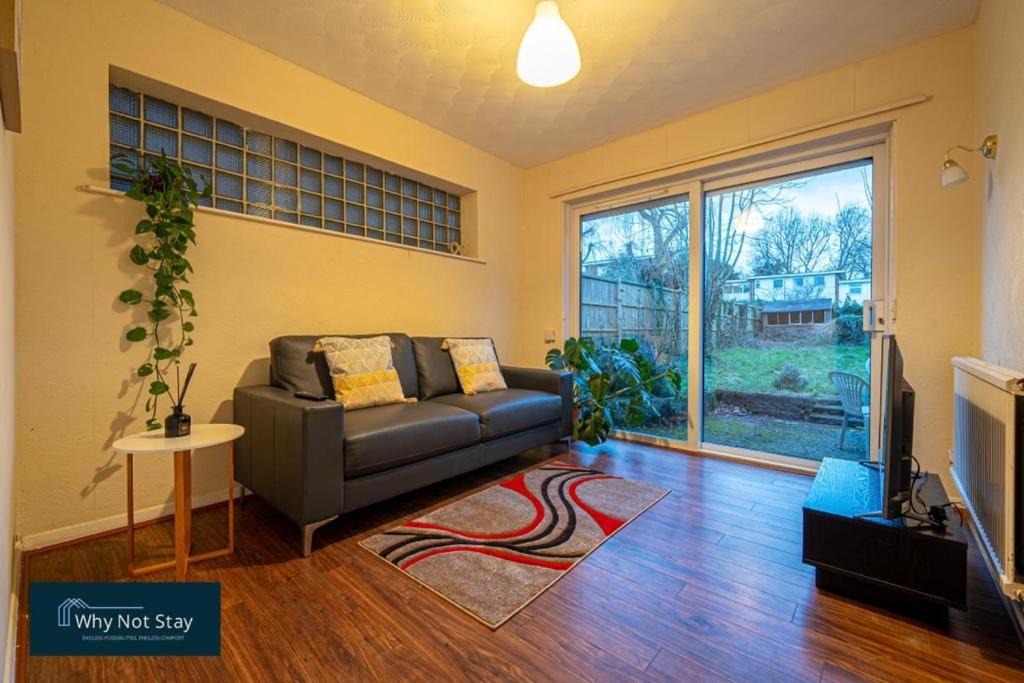 Photo of Others in Reading