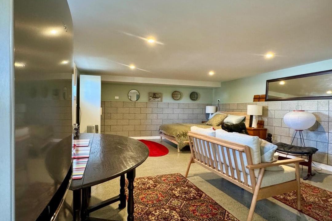 Photo of Others in Parnell