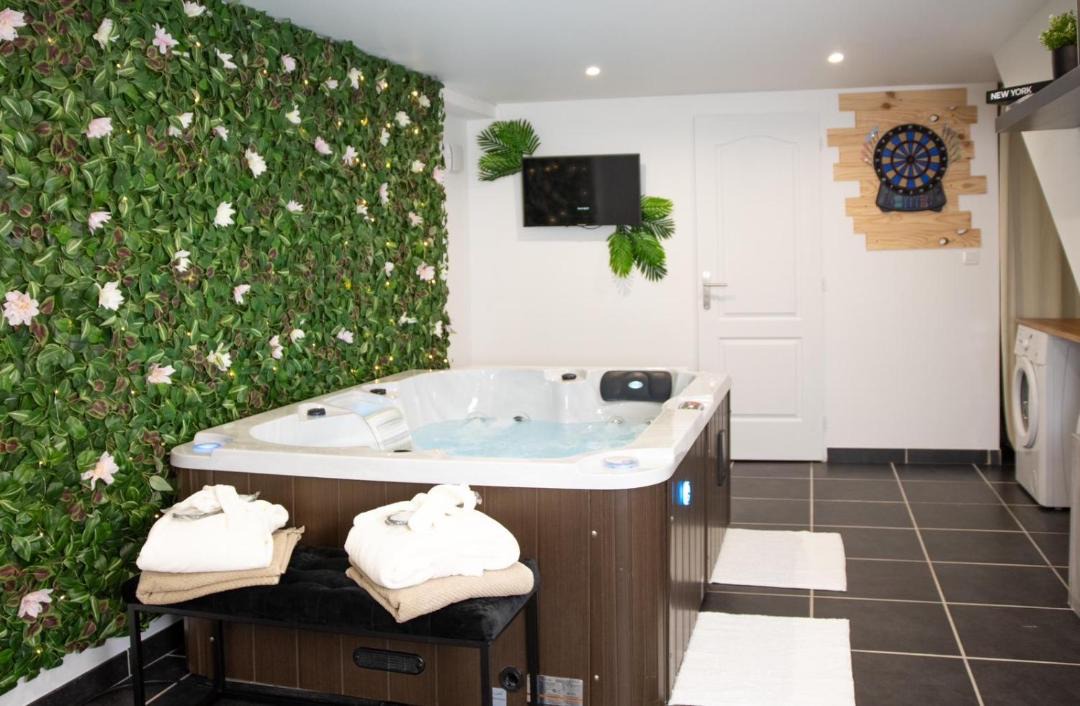 Photo of Bathroom in Nemours