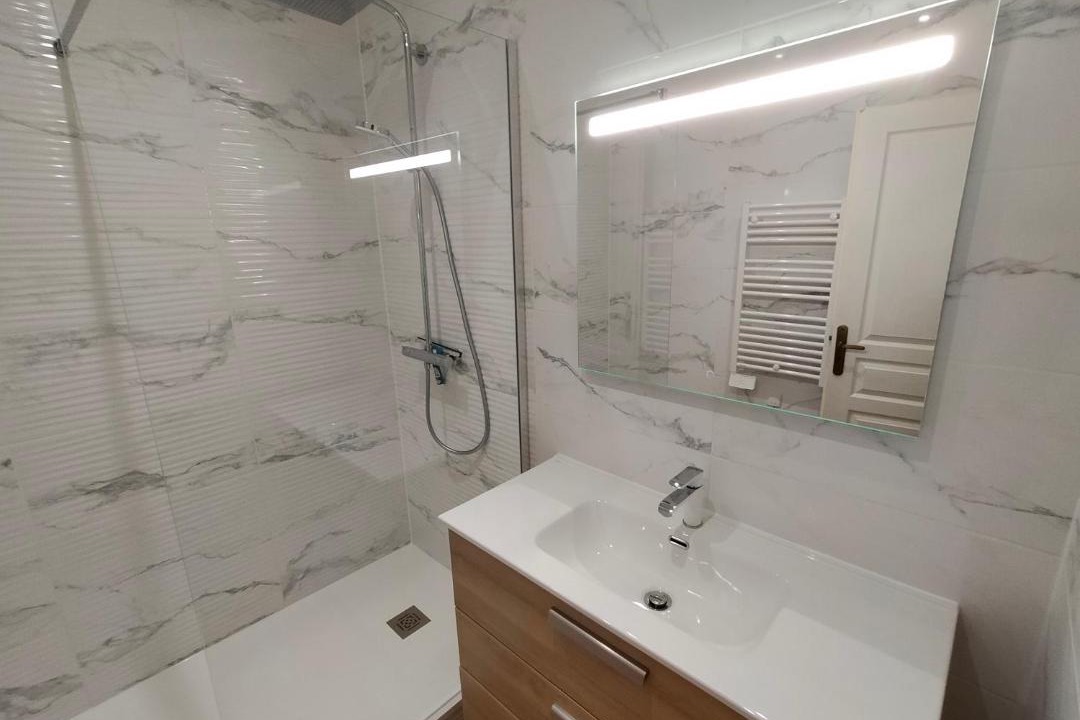 Photo of Bathroom in Superbolquere