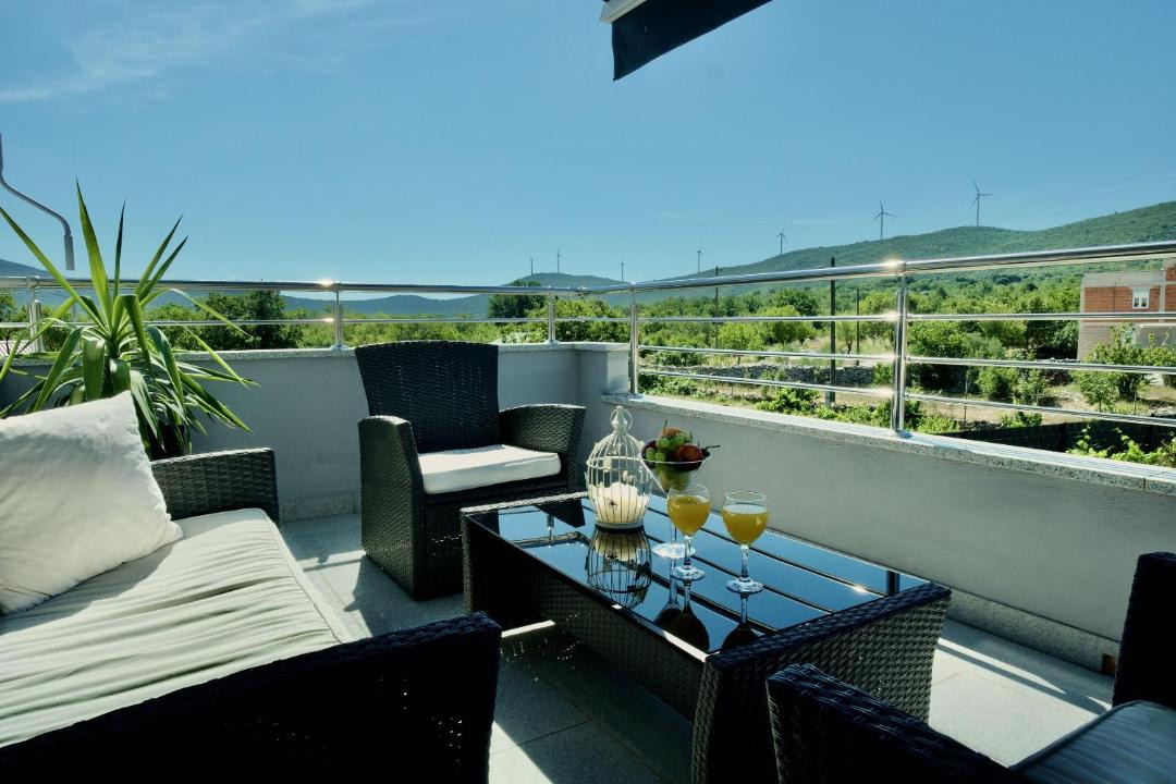 Photo of Patio Balcony in Bristivica