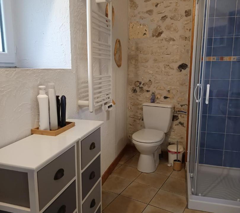 Photo of Bathroom in Cherac