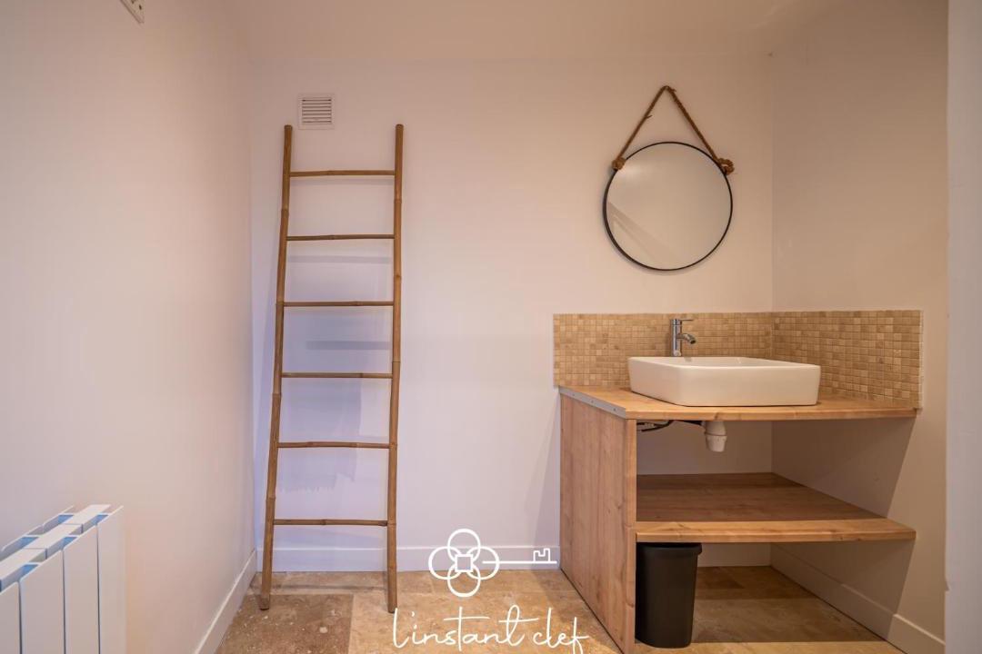 Photo of Bathroom in Sille-le-Guillaume