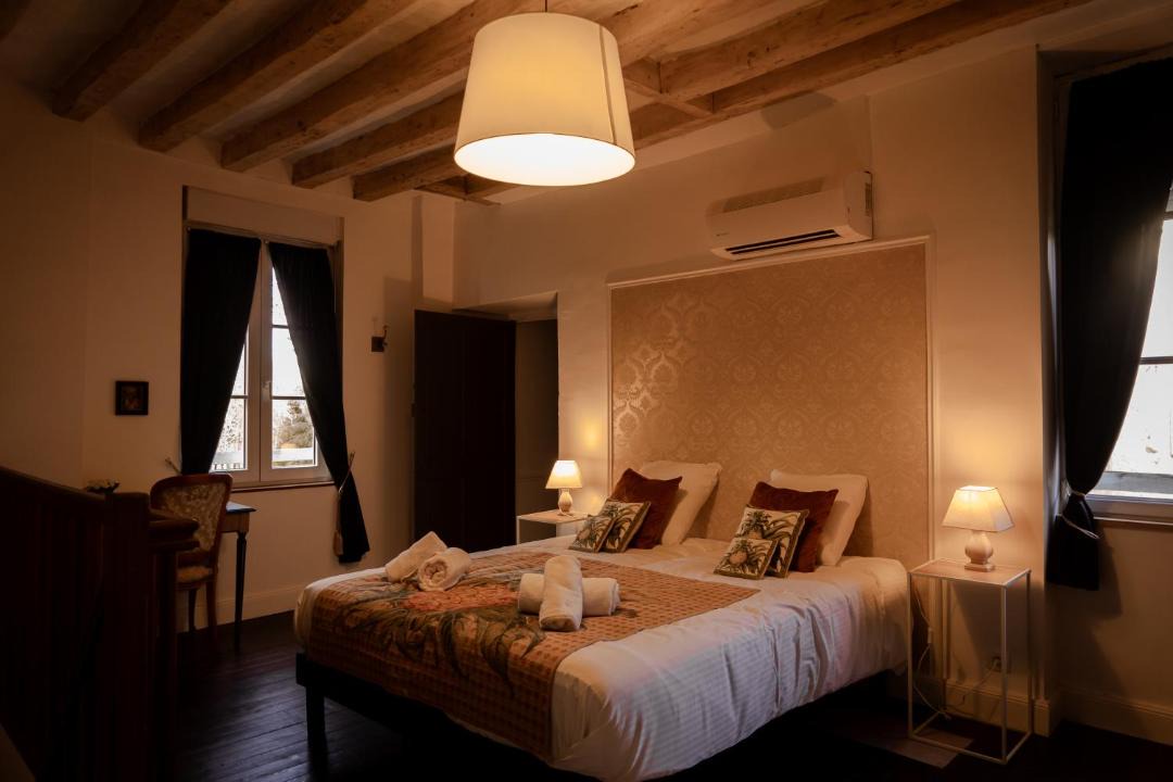 Photo of Bedroom in Saint-Saturnin-sur-Loire