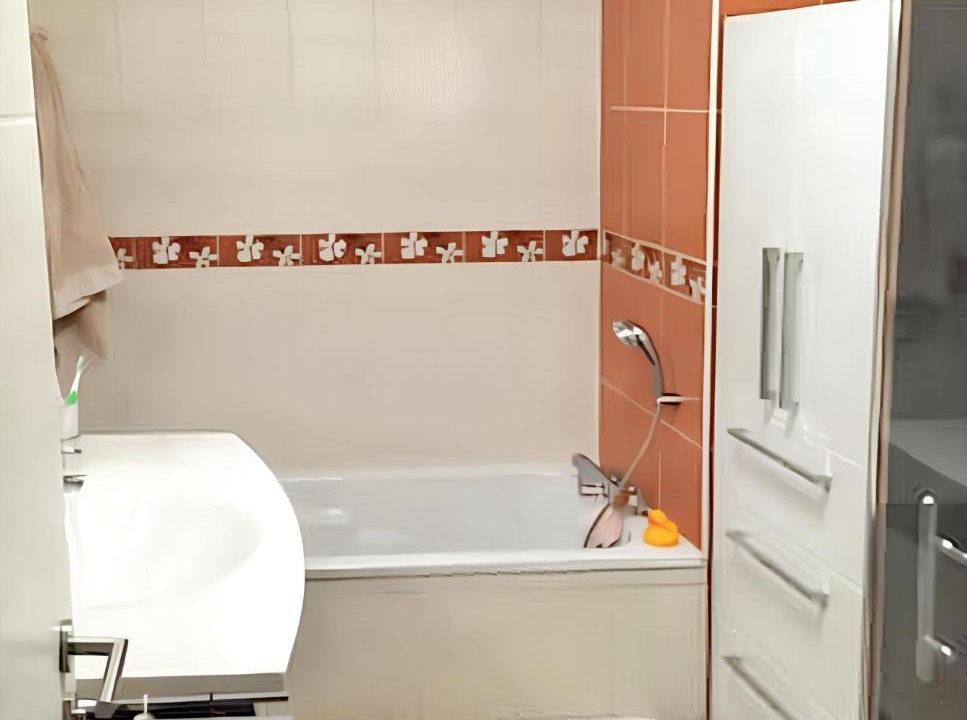 Photo of Bathroom in Apach