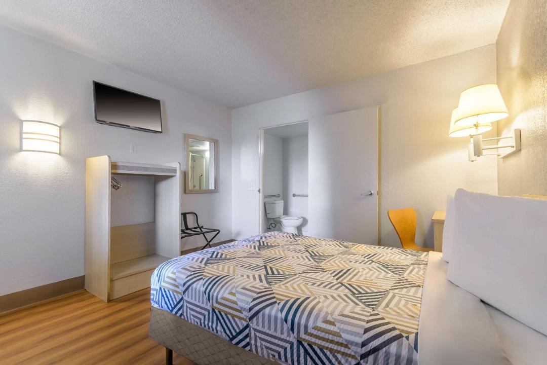 Photo of Bedroom in Hayward