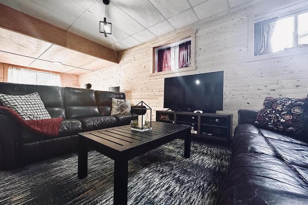 Photo of Livingroom in Sainte-Therese-de-la-Gatineau