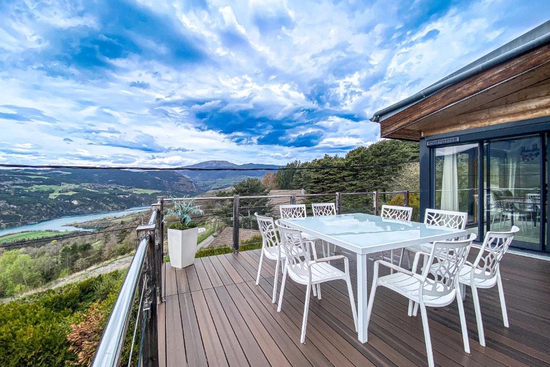 Photo of Patio Balcony in La Salle-en-Beaumont
