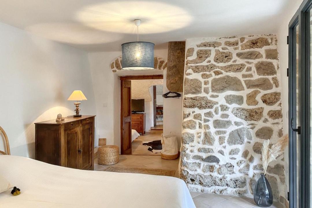 Photo of Bedroom in Saint-Julien-de-la-Nef