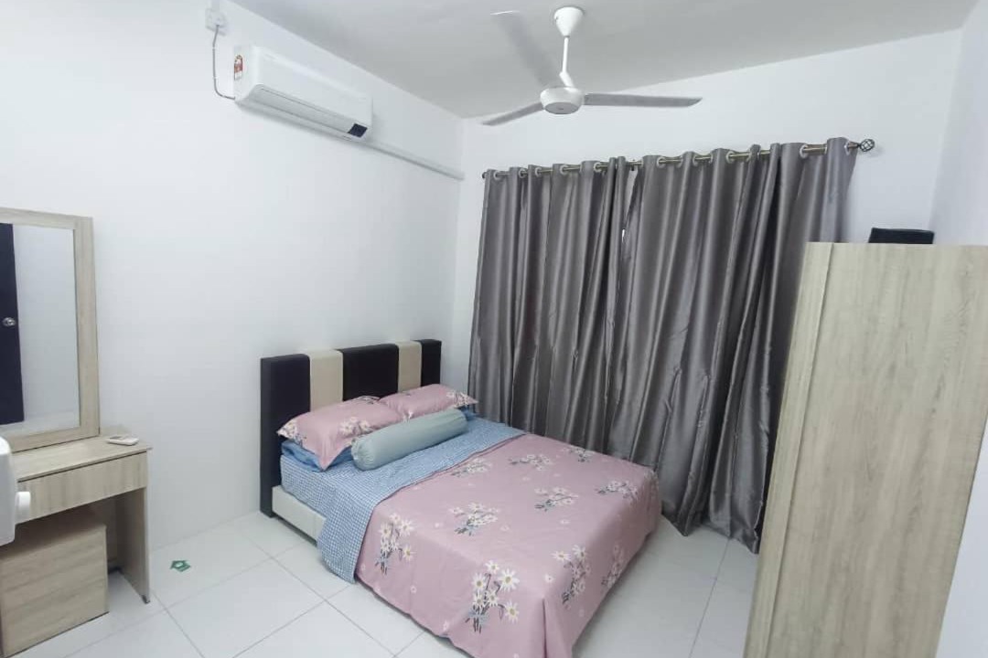 Photo of Bedroom in Seri Manjung