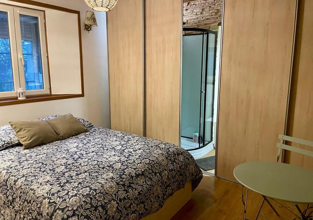 Photo of Bedroom in Laguian-Mazous