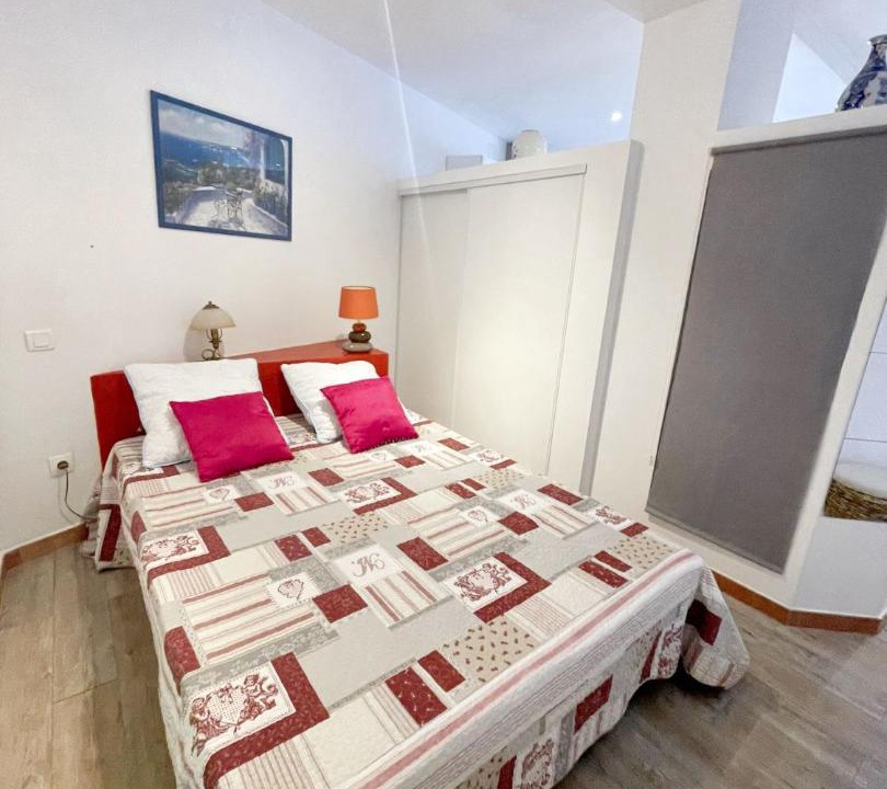 Photo of Bedroom in Prats-de-Mollo-la-Preste