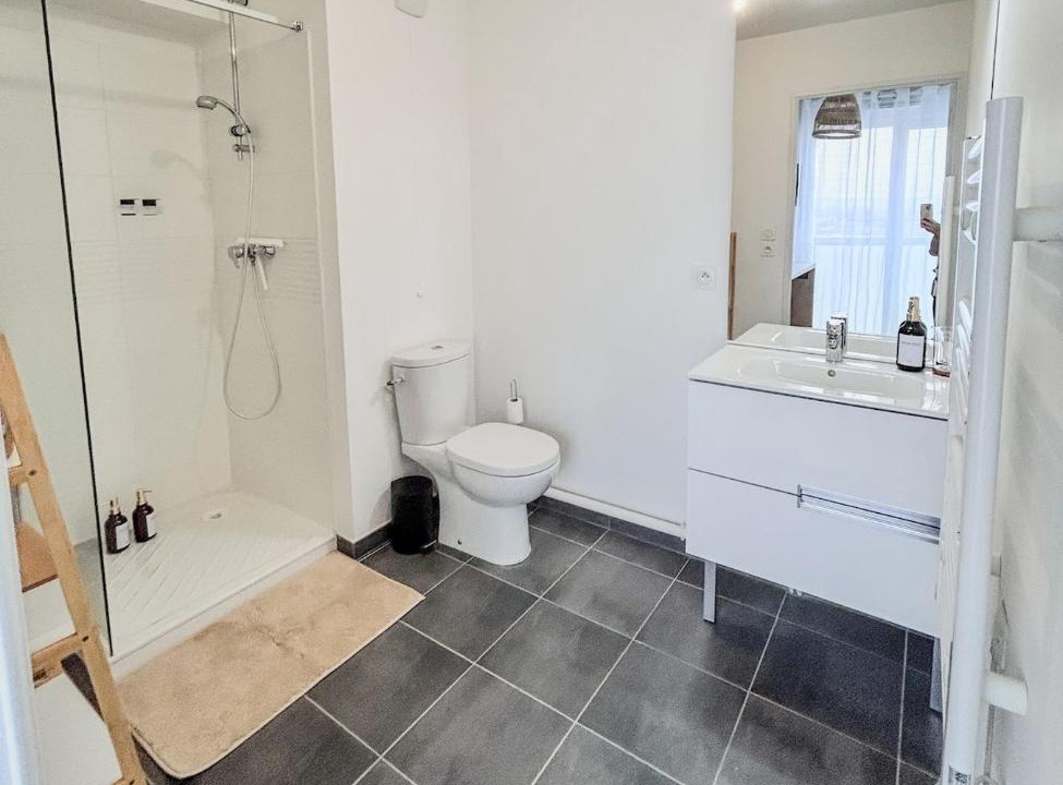 Photo of Bathroom in Decines-Charpieu