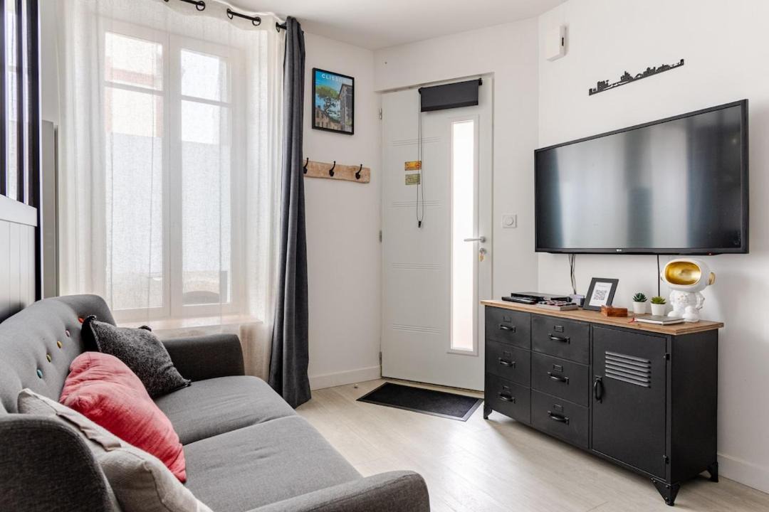 Photo of Others in Clisson