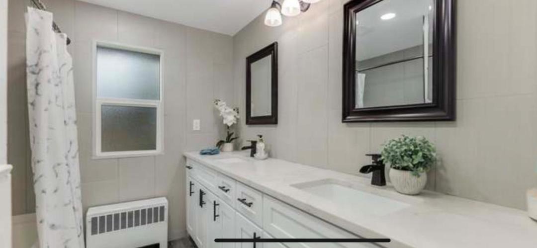 Photo of Bathroom in Lakewood