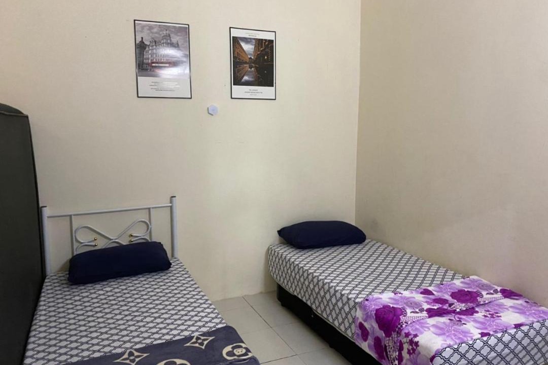 Photo of Bedroom in Kampung Raban