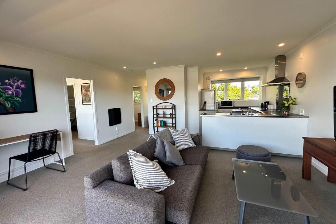 Photo of Others in Hamilton Lake