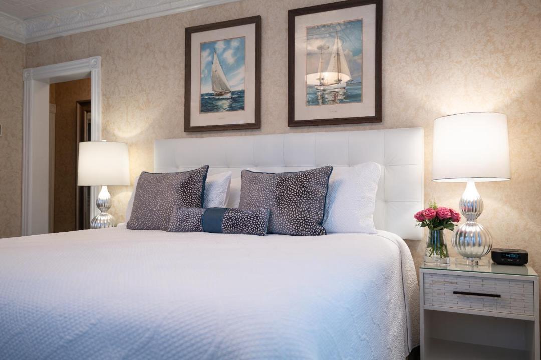 Photo of Bedroom in Spring Lake