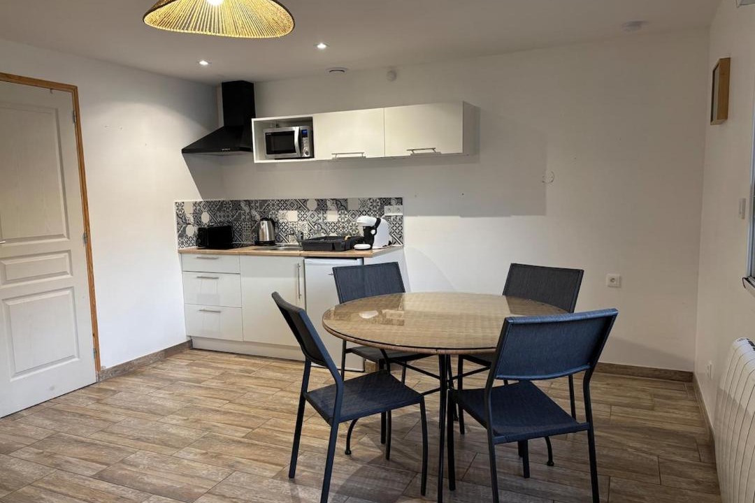 Photo of Kitchen in Cerans-Foulletourte