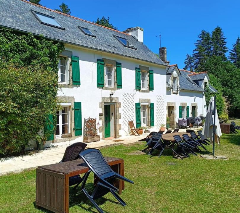 Photo of Others in Leuhan