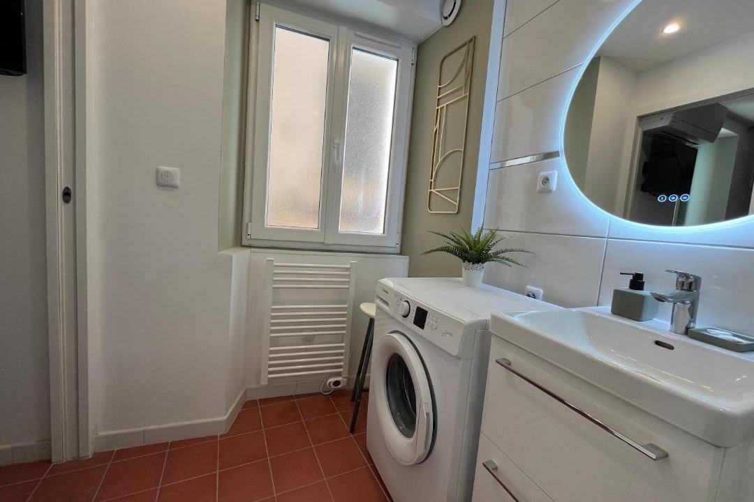 Photo of Others in Aubagne